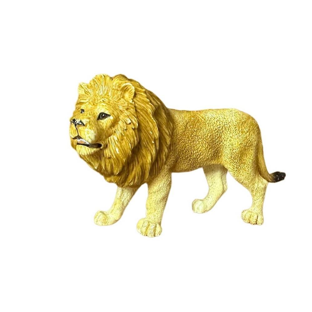 2007 Blip Toys - Lion Figure - Like Schleich